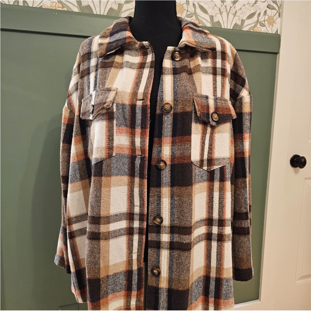 SHEIN Plaid Jacket in Brown and Cream
